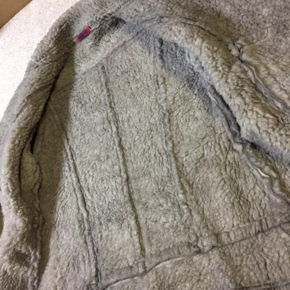 Winter jacket - Picture 3 of 4